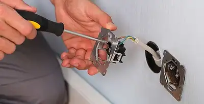 outlet repair services with professional electrical outlet wiring adjustment in Columbia, MO